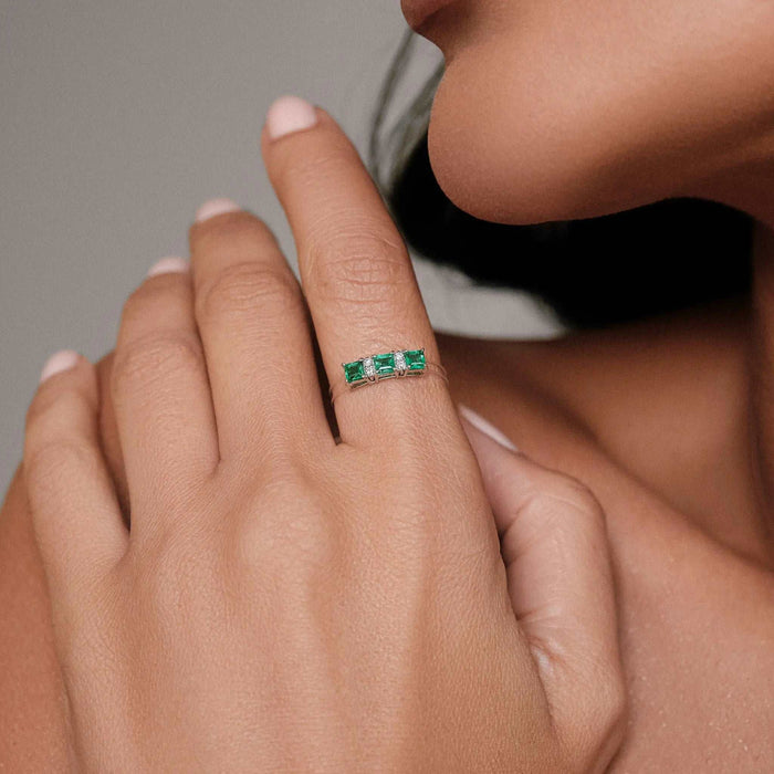 Ring Forever Emerald Clear Ring Cocobycaroline Cocobycaroline